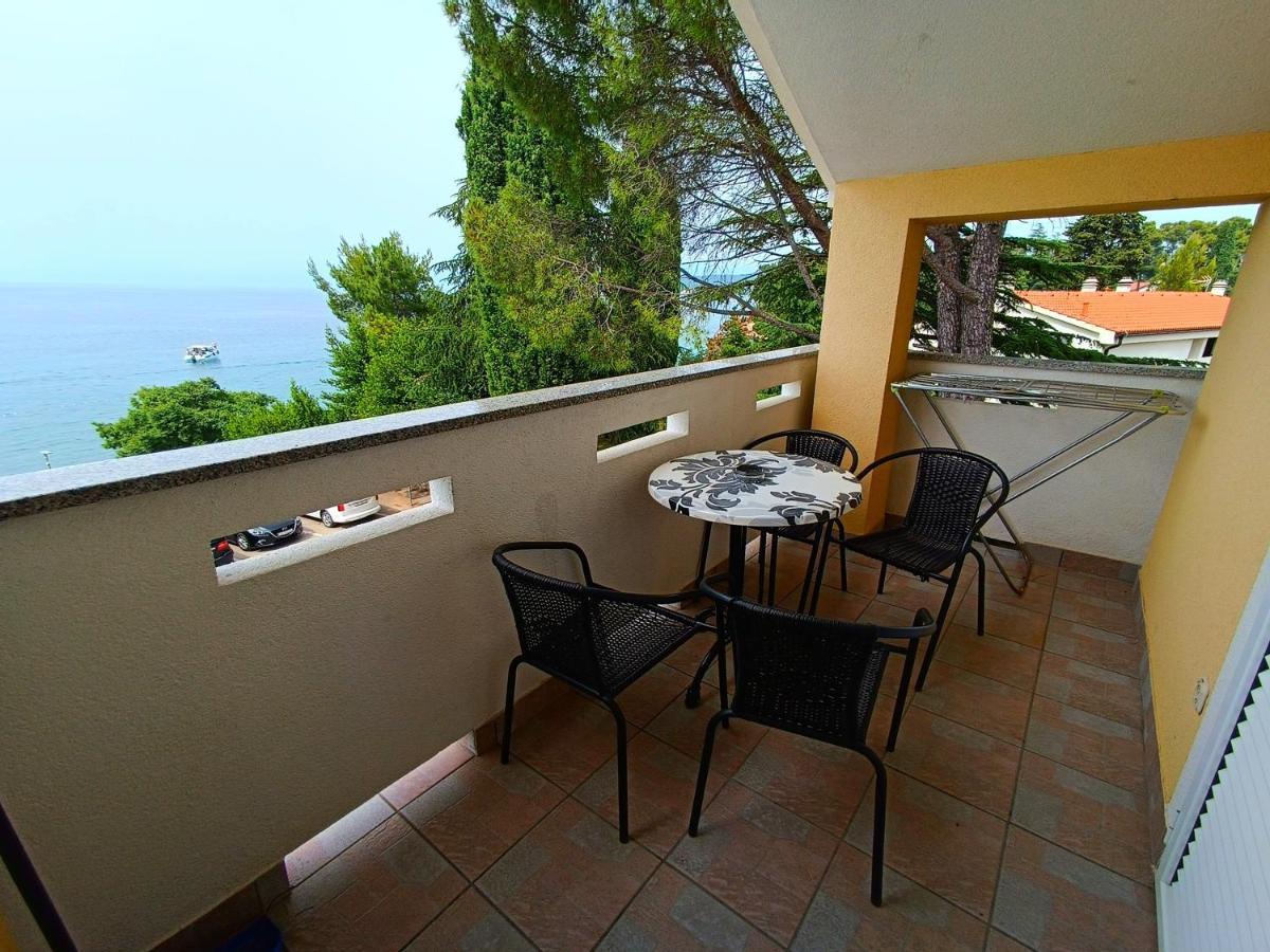 Villa Bionda Malinska Exterior foto